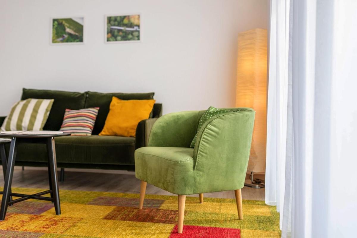 Ferienwohnung Am Enzufer Mit Balkon In Bad Wildbad Im Schwarzwald Ngoại thất bức ảnh
